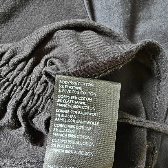 Maeve anthropologie Size xs crop top v neck cinched flutter sleeve black - Picture 6 of 7